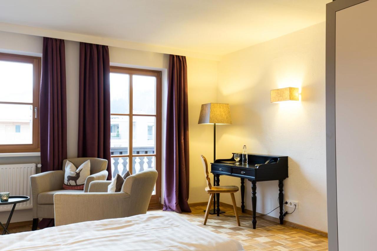 Hotel Wirtshaus Post Санкт Йохан ин Тирол Екстериор снимка